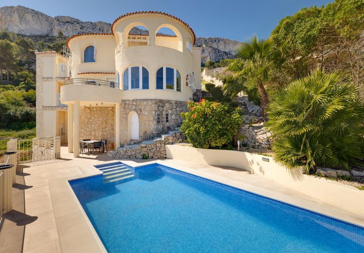 Villa en Calpe, Alicante, Calpe - € 879.000 | Ref: S-01167/7874 - photo 1