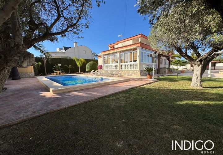 Villa i Mutxamel, Alicante, Mutxamel - € 520.000 | Ref: 1716 - foto 1
