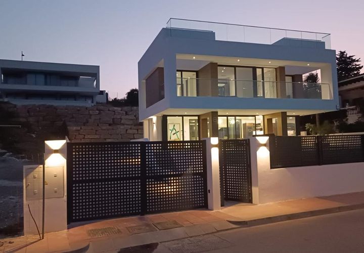 Villa a Estepona, Malaga, Estepona - € 1.440.000 | Ref: Ol605ValleRomano - foto 1