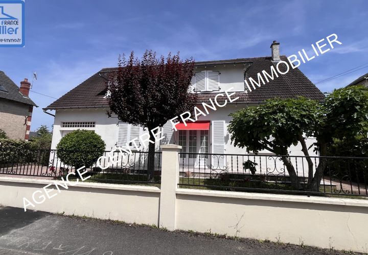 Villa i Bourges, Cher, Bourges - € 294.900 | Ref: 030012033 - foto 1