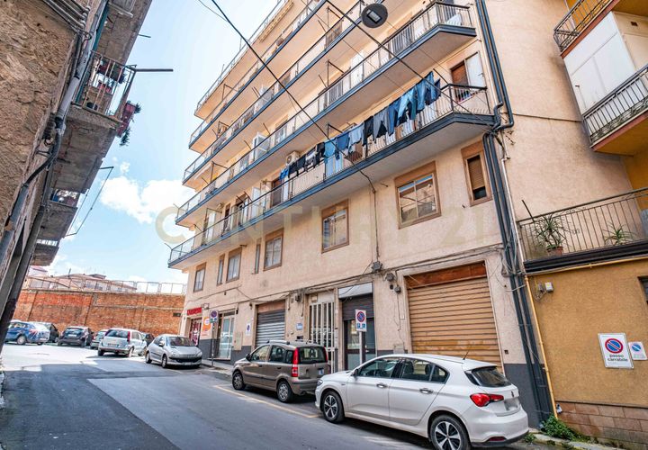 Leilighet i Enna, Enna, Enna - € 110 000 | Ref: 06-005 - foto 1