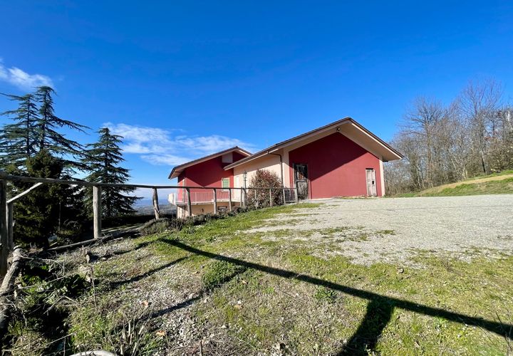 Villa a Roddino, Cuneo, Roddino - € 350.000 | Ref: D740a.25 - foto 1