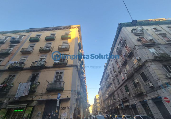 Erhvervsejendom i Naples, Naples, Naples - € 65.000 | Ref: stazione.a - foto 1