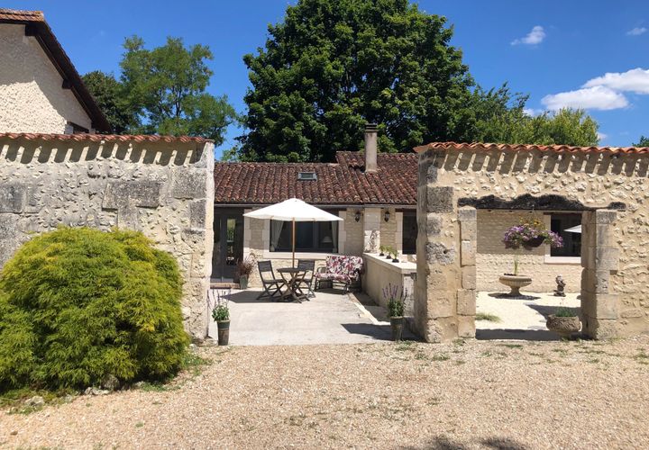 Villa a Verteillac, Dordogne, Verteillac - € 424.000 | Ref: BVI84632 - foto 1