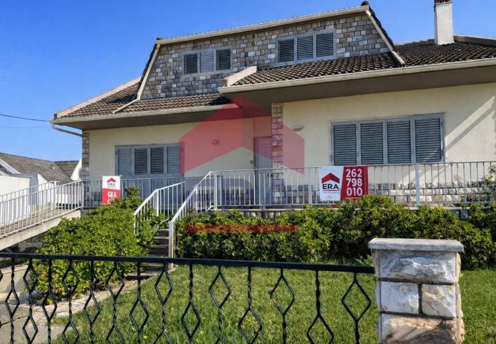 Villa i Ferrel, Leiria, Ferrel - € 720.000 | Ref: 150240106 - foto 1