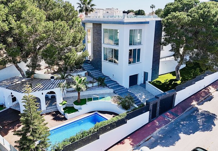 Villa i Los Balcones, Alicante, Los Balcones - € 1.050.000 | Ref: CSPX-62404 - foto 1
