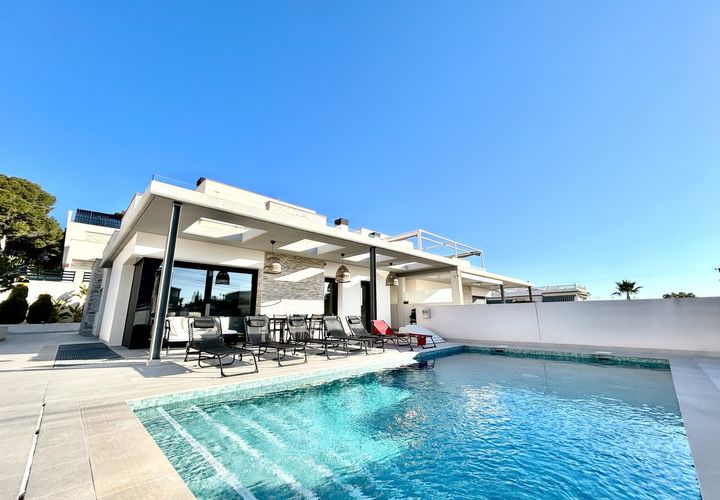 Villa a Los Balcones, Alicante, Los Balcones - € 849.950 | Ref: CSPX-72082 - foto 1