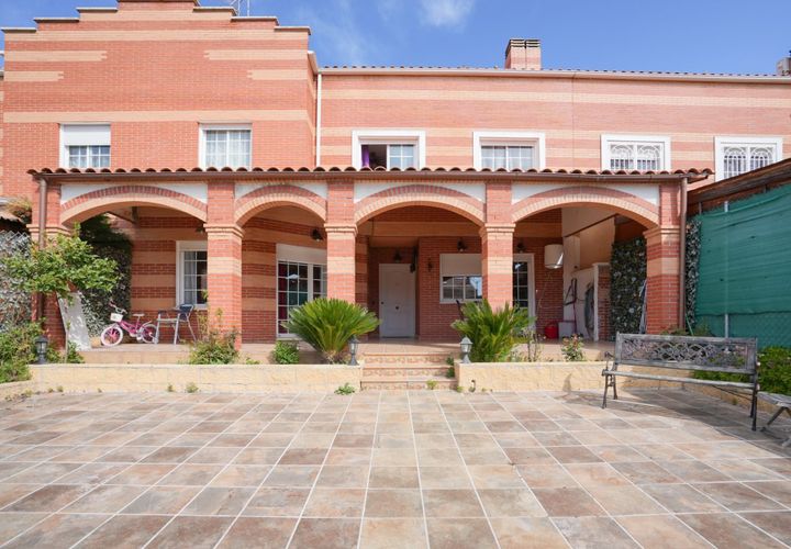 Rækkehus i Meco, Madrid, Meco - € 469.000 | Ref: de01bc76-2fd1-49cf-b - foto 1