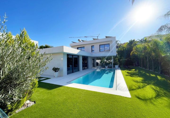 Villa a Calpe, Alicante, Calpe - € 1.140.000 | Ref: CSPX-80584 - foto 1