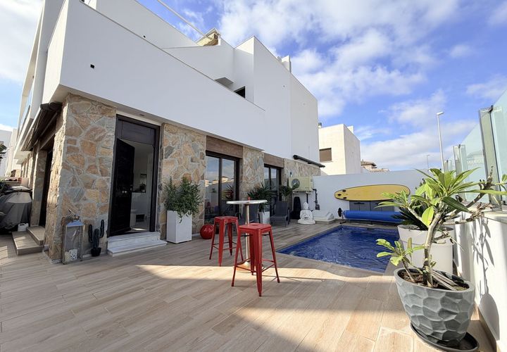 Villa i Cabo Roig, Alicante, Cabo Roig - € 349.000 | Ref: CSPX-56058 - foto 1