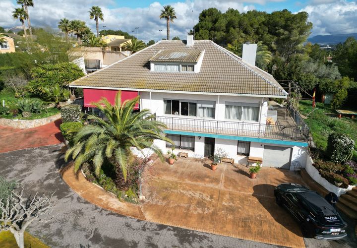 Villa i Elda, Alicante, Elda - € 349.995 | Ref: CSPX-50283 - foto 1