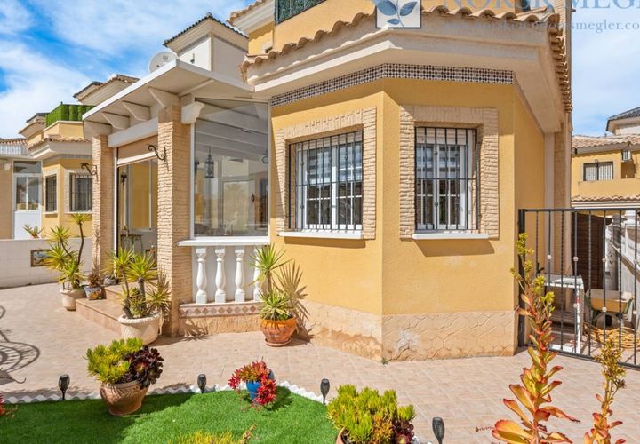 Villa a Algorfa, Alicante, Algorfa - € 295.000 | Ref: 200-4688 - foto 1