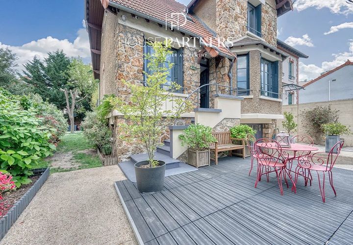 Villa a Nanterre, Hauts-de-Seine, Nanterre - € 949.000 | Ref: NV_92 - foto 1