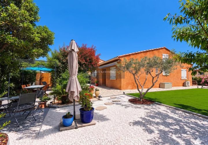 Villa i Saint-Aygulf, Var, Saint-Aygulf - € 620.000 | Ref: 11342 - foto 1