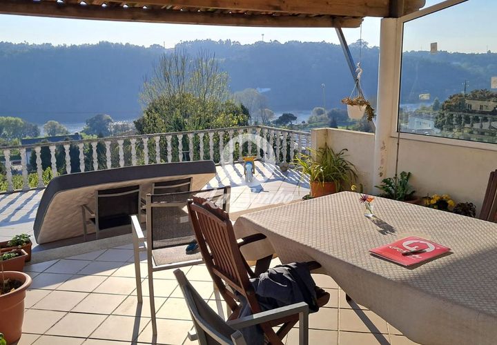 Villa i Gondomar, Porto, Gondomar - € 750.000 | Ref: 251-M-04154 - foto 1