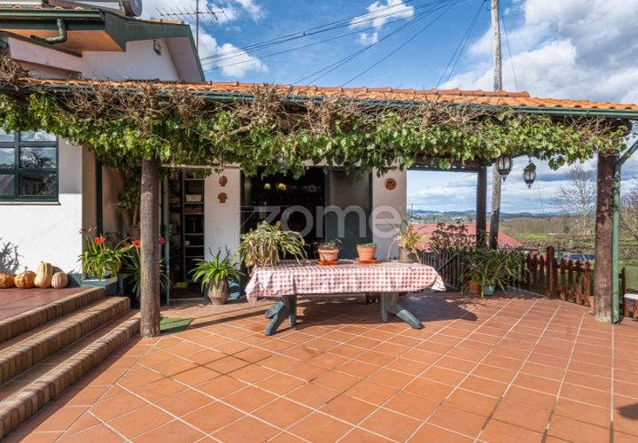 Gård i Lousada, Porto, Lousada - € 480 000 | Ref: ZMPT586991 - foto 1