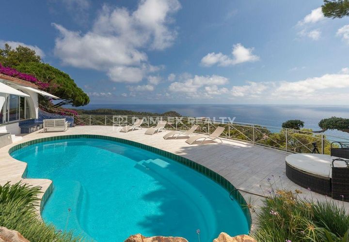 Villa i Tossa De Mar, Gerona, Tossa De Mar - € 1.575.000 | Ref: 74374 - foto 1