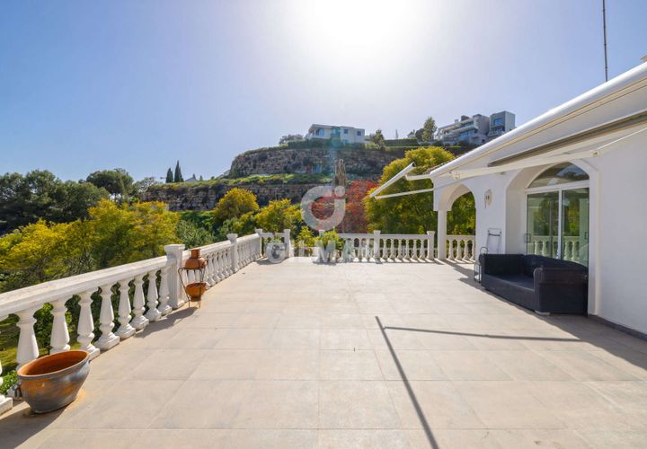 Villa i Benahavis, Malaga, Benahavis - € 1.700.000 | Ref: 220967 - foto 1
