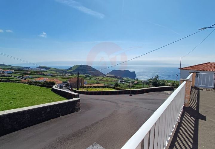 Byhus i Velas, Sao Jorge, Velas - € 180.000 | Ref: M1063 - foto 1