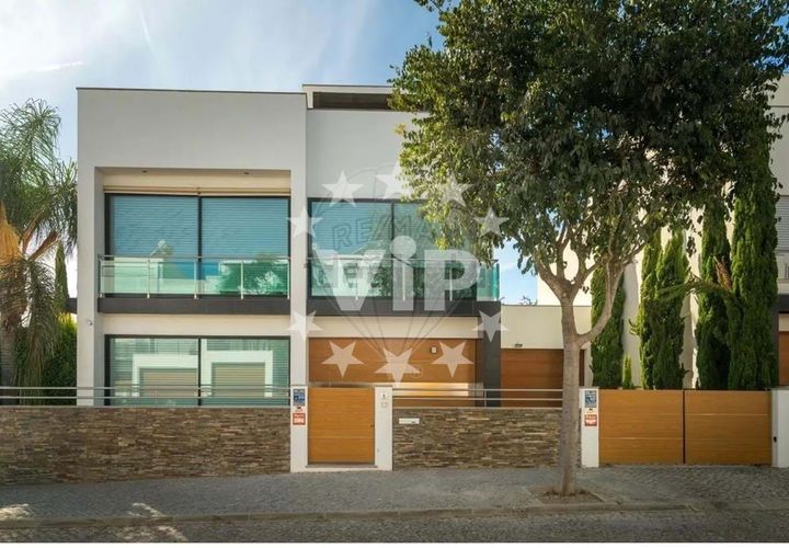 Villa i Olhao, Faro, Olhao - € 931.000 | Ref: VVO472 - foto 1