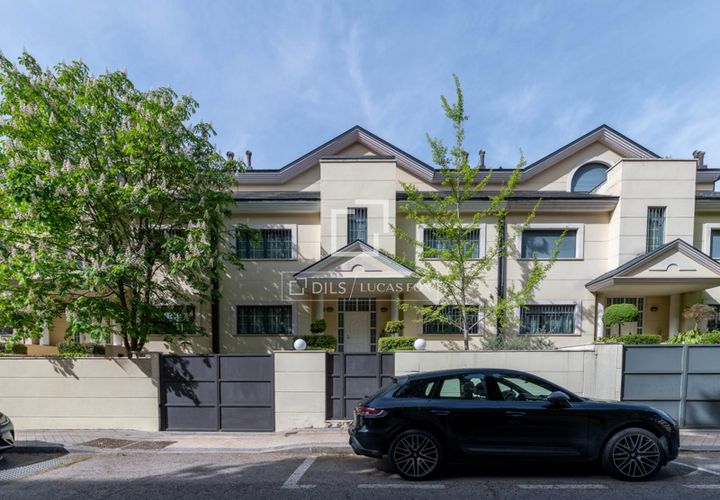 Villa i Madrid, Madrid, Madrid - € 2.650.000 | Ref: MAD68121 - foto 1