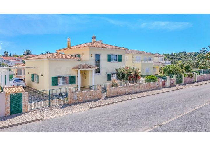 Villa i Guia, Faro, Guia - € 920.000 | Ref: STC2642 - foto 1