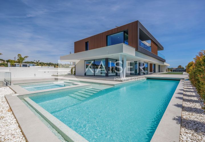 Villa i Albufeira, Faro, Albufeira - € 3.750.000 | Ref: KP1146 - foto 1