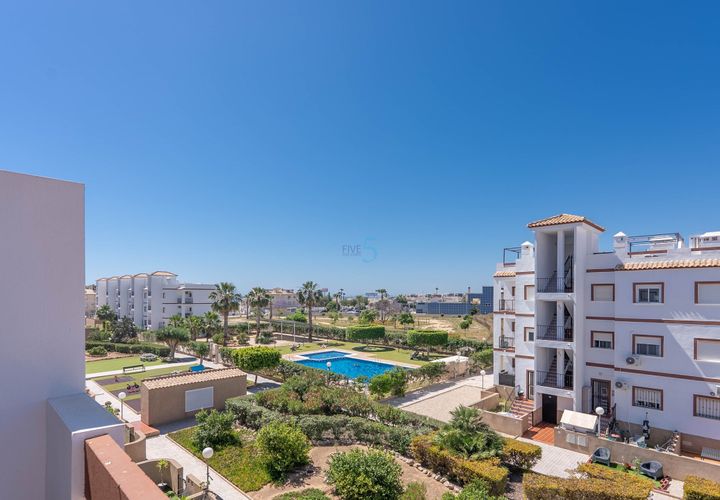 Lejlighed i Punta Prima, Alicante, Punta Prima - € 198.000 | Ref: P8833 - foto 1