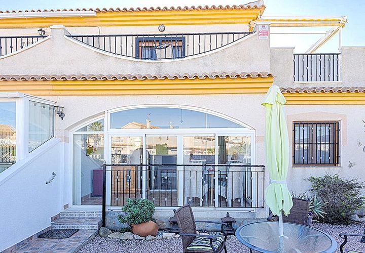 Byhus i Playa Flamenca, Alicante, Playa Flamenca - € 258.950 | Ref: 12E855115 - foto 1
