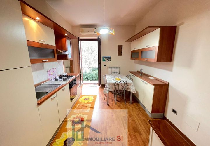 Apartament a Benevento, Benevento, Benevento - € 550/mes | Ref: SI194 - foto 1