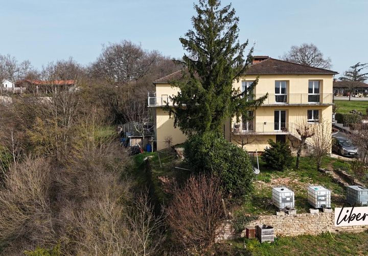 Villa i Lugny, Saone-et-Loire, Lugny - € 230.000 | Ref: DOM29052 - foto 1