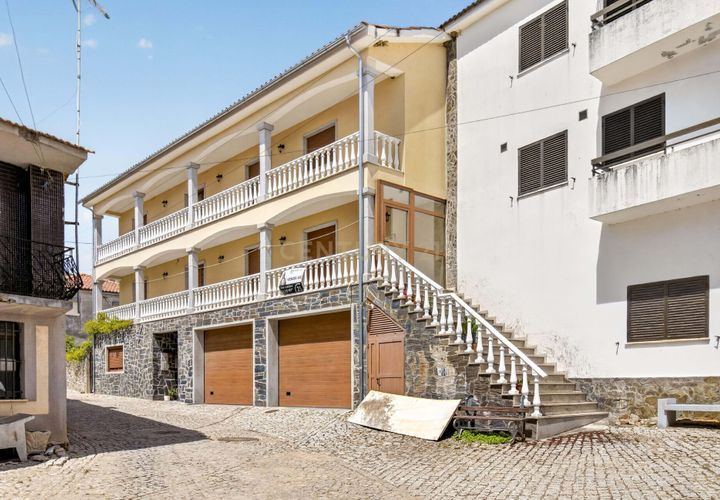 Villa em Vimioso, Braganca, Vimioso - € 490.000 | Ref: C0458-00590 - foto 1