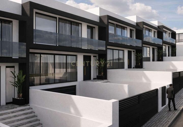 Villa i Braga, Braga, Braga - € 395.000 | Ref: C0256-03429 - foto 1