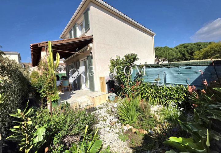 Villa i Frejus, Var, Frejus - € 430.000 | Ref: 346_V4360063516 - foto 1