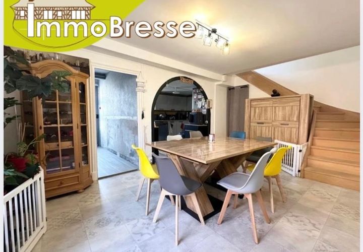 Landsbyhus i Bage-le-Chatel, Ain, Bage-le-Chatel - € 185.000 | Ref: 3132IMUBI - foto 1