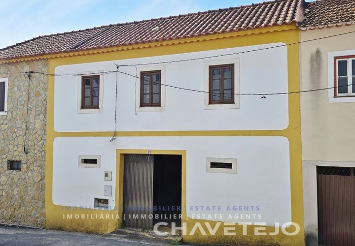 Byhus i Ourem, Santarem, Ourem - € 135.000 | Ref: 517/26 - foto 1