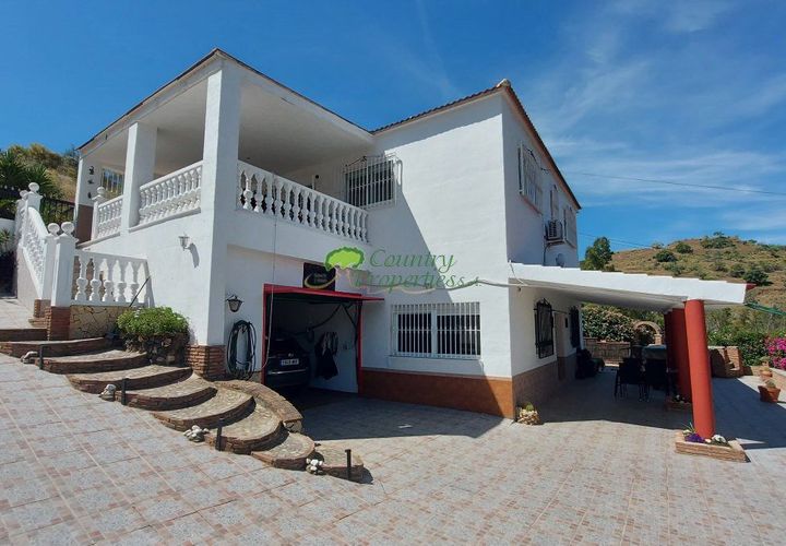 Landejendom i Canillas De Aceituno, Malaga, Canillas De Aceituno - € 279.000 | Ref: 7986 - foto 1