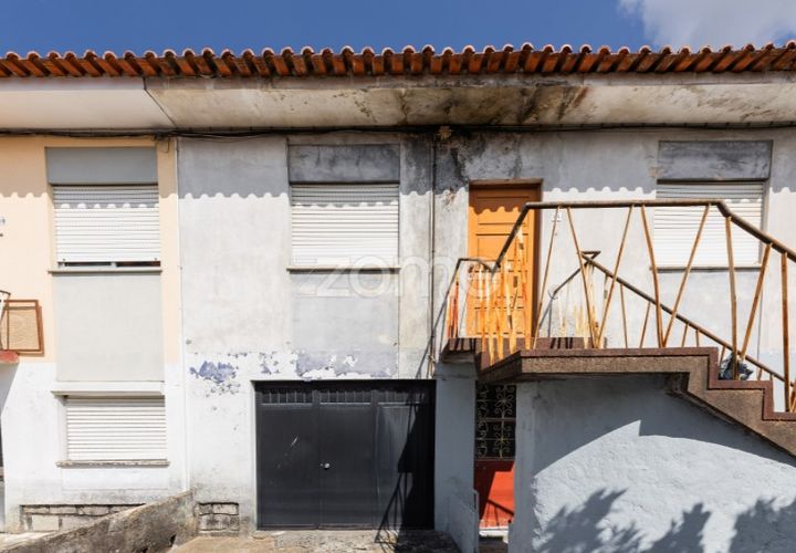 Villa i Braga, Braga, Braga - € 275 000 | Ref: ZMPT581745 - foto 1