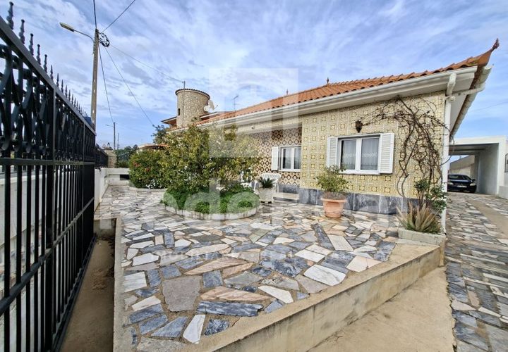 Villa i Quelfes, Faro, Quelfes - € 495.000 | Ref: 022260023 - foto 1