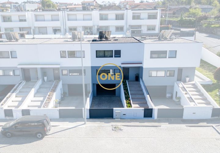 Rækkehus i Barcelos, Braga, Barcelos - € 349.000 | Ref: ONE0011859-21 - foto 1