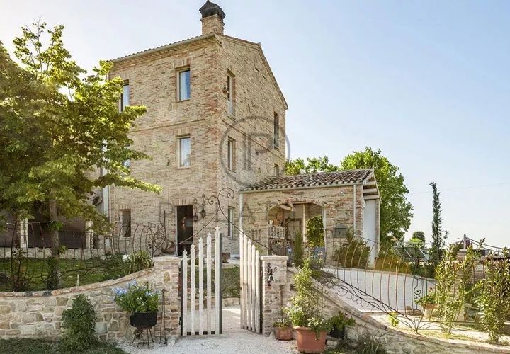 Villa a Staffolo, Ancona, Staffolo - € 590.000 | Ref: 86853165 - foto 1