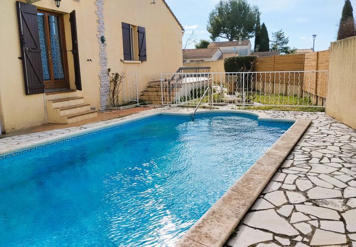 Villa a Marguerittes, Gard, Marguerittes - € 319.500 | Ref: 348 - foto 1