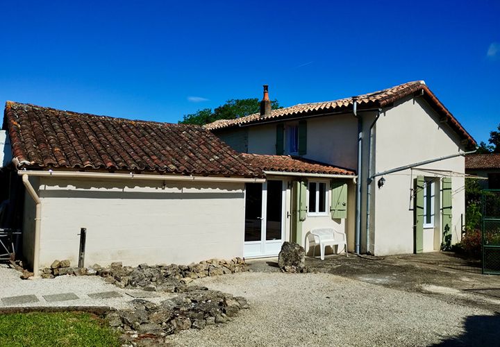Villa i Les Adjots, Charente, Les Adjots - € 57.500 | Ref: KG-5054 - foto 1