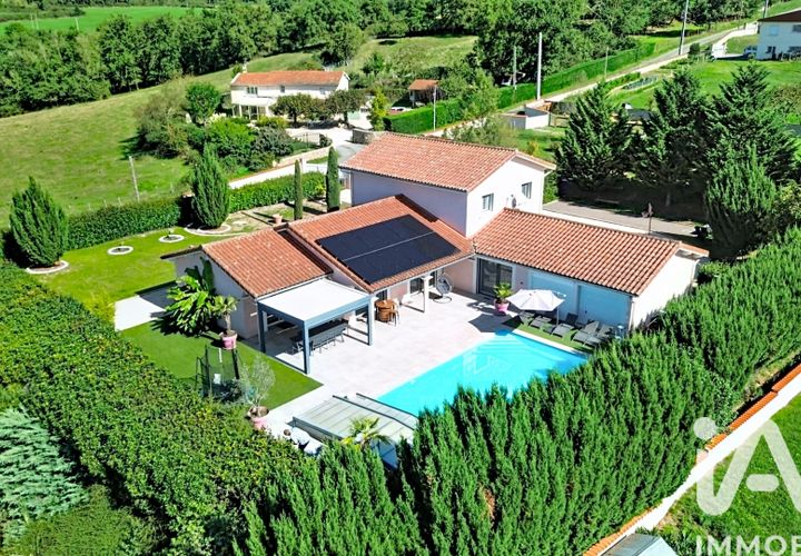 Villa i Balbigny, Loire, Balbigny - € 699.000 | Ref: 88805 - foto 1