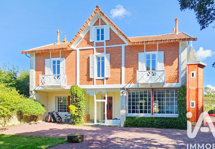Villa i La Rochelle, Charente-Maritime, La Rochelle - € 1.575.000 | Ref: 44487 - foto 1