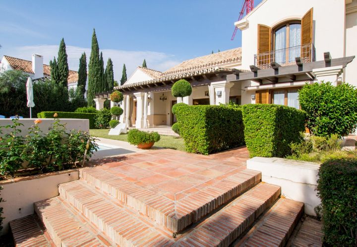 Villa a Benahavis, Malaga, Benahavis - € 1.990.050 | Ref: ED-408-R3554743 - foto 1