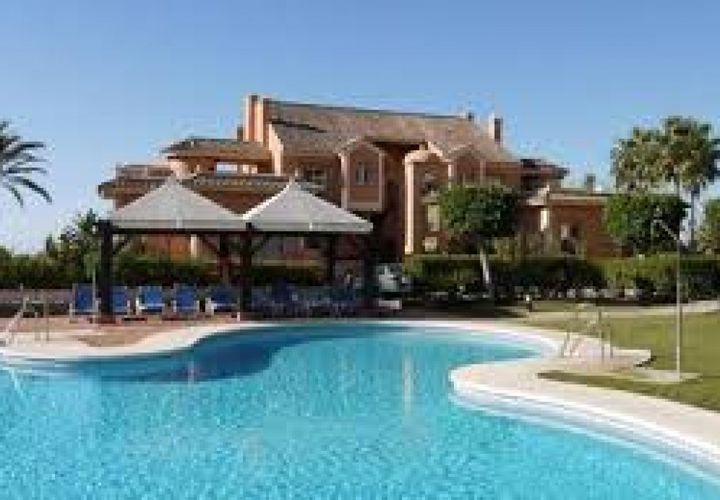 Dupleks i Marbella, Malaga, Marbella - € 460 000 | Ref: ED-B54371SR - foto 1