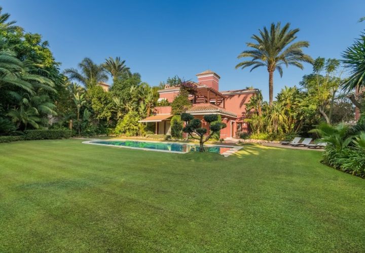 Villa a Marbella, Malaga, Marbella - € 2.890.000 | Ref: ED-B71761SR - foto 1