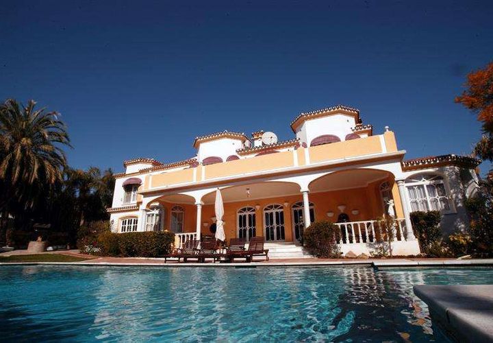 Villa a Benahavis, Malaga, Benahavis - € 3.495.000 | Ref: ED-B49611SR - foto 1