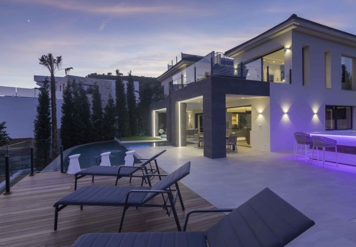 Villa a Benahavis, Malaga, Benahavis - € 2.995.000 | Ref: ED-B12951SR - foto 1
